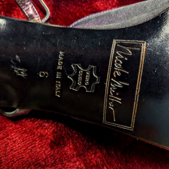 Nicole Miller Dark Purple Heels Size 6 - Picture 5 of 5